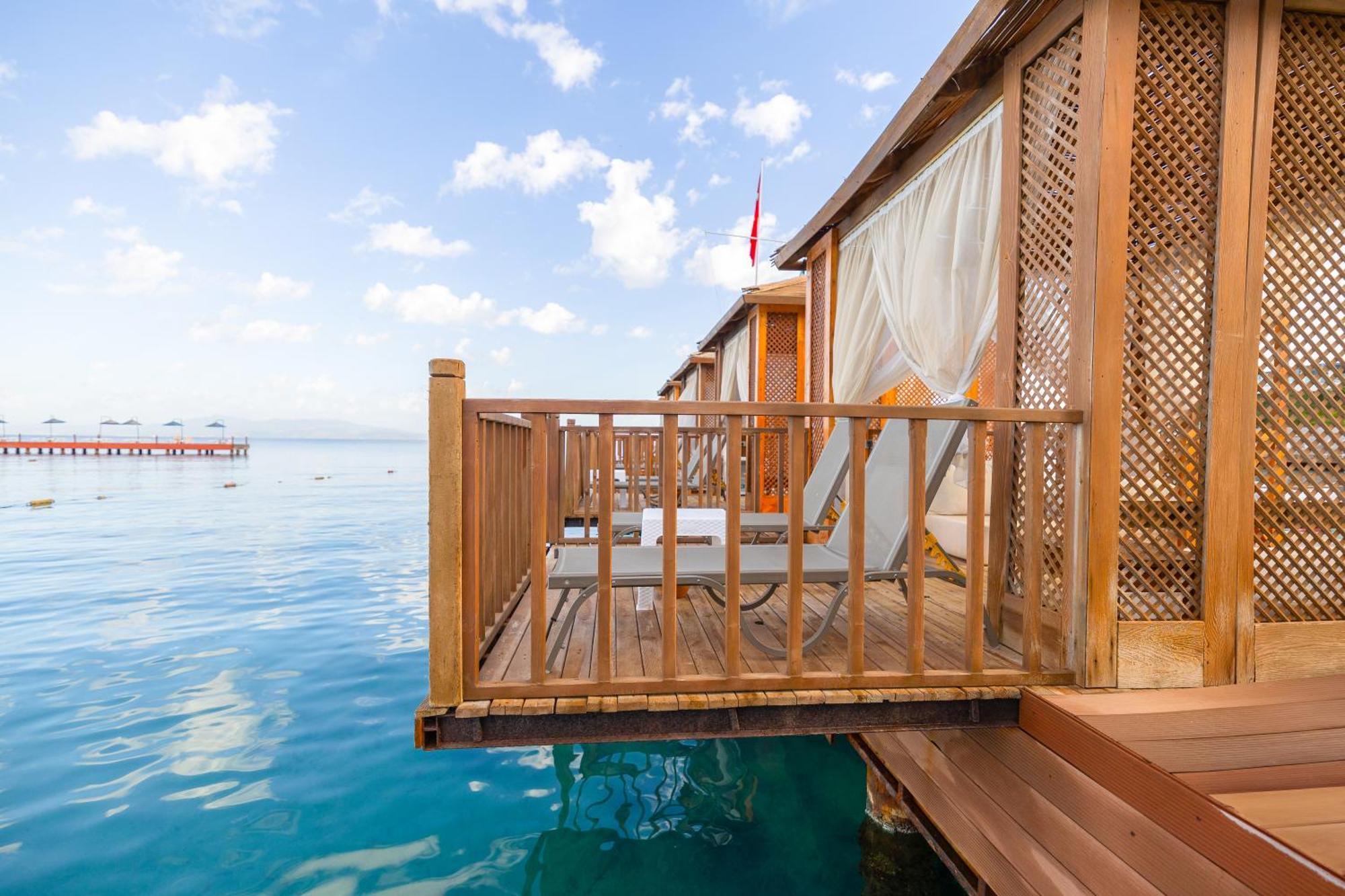 Infinity By Yelken Aquapark&Resorts Kuşadasi Bagian luar foto