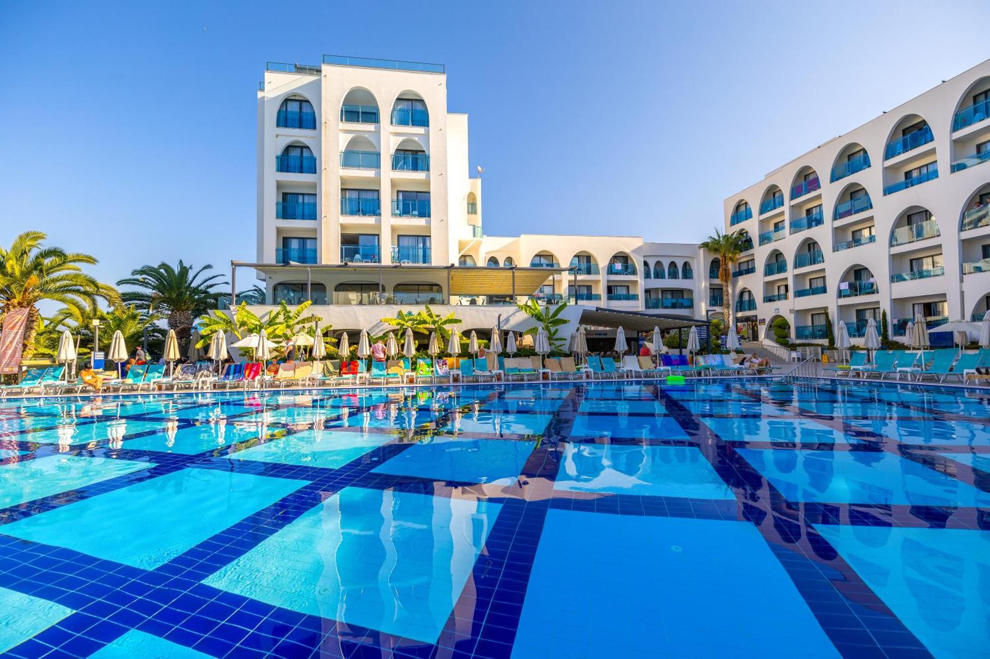 Infinity By Yelken Aquapark&Resorts Kuşadasi Bagian luar foto