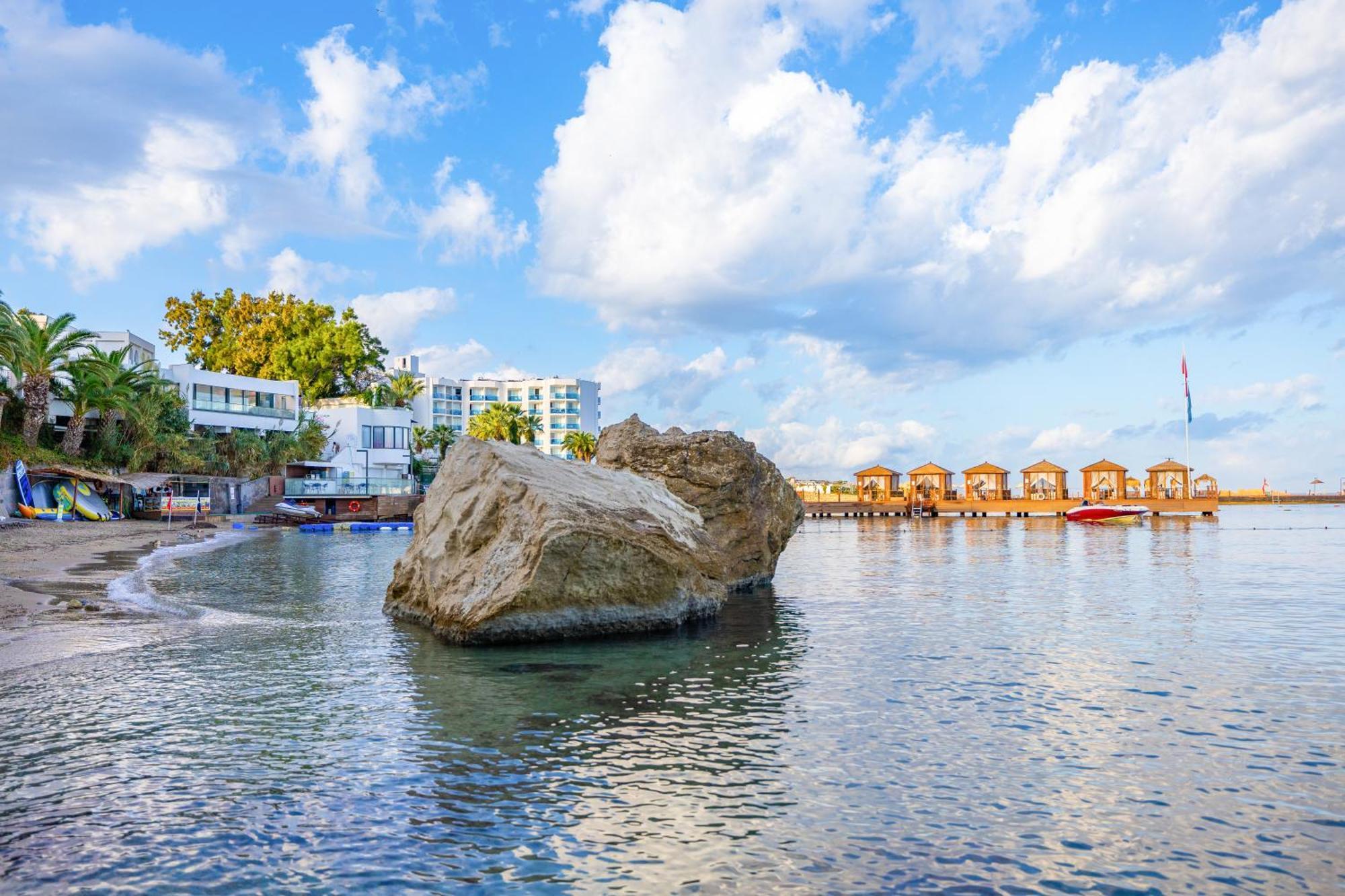Infinity By Yelken Aquapark&Resorts Kuşadasi Bagian luar foto