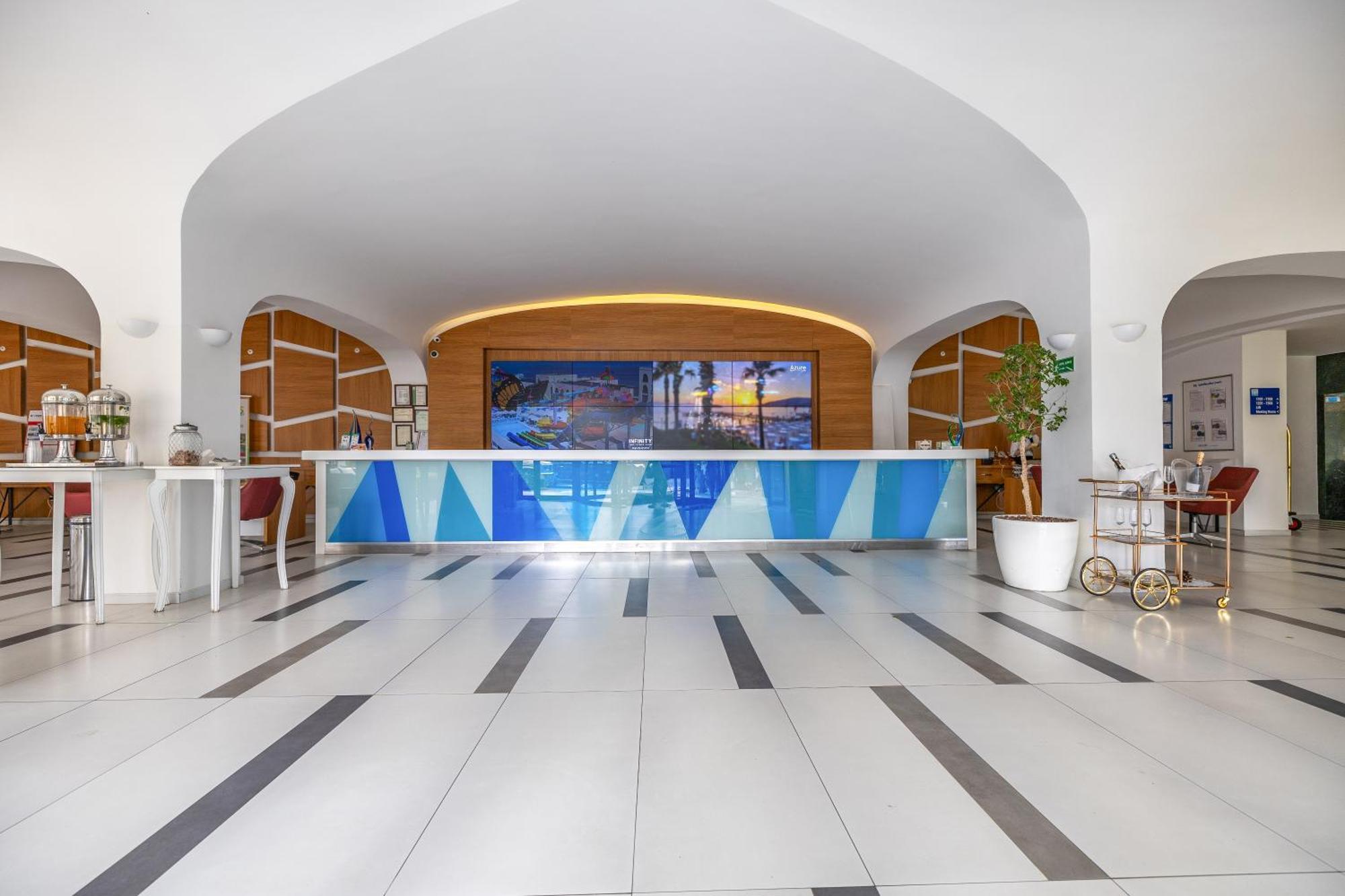 Infinity By Yelken Aquapark&Resorts Kuşadasi Bagian luar foto
