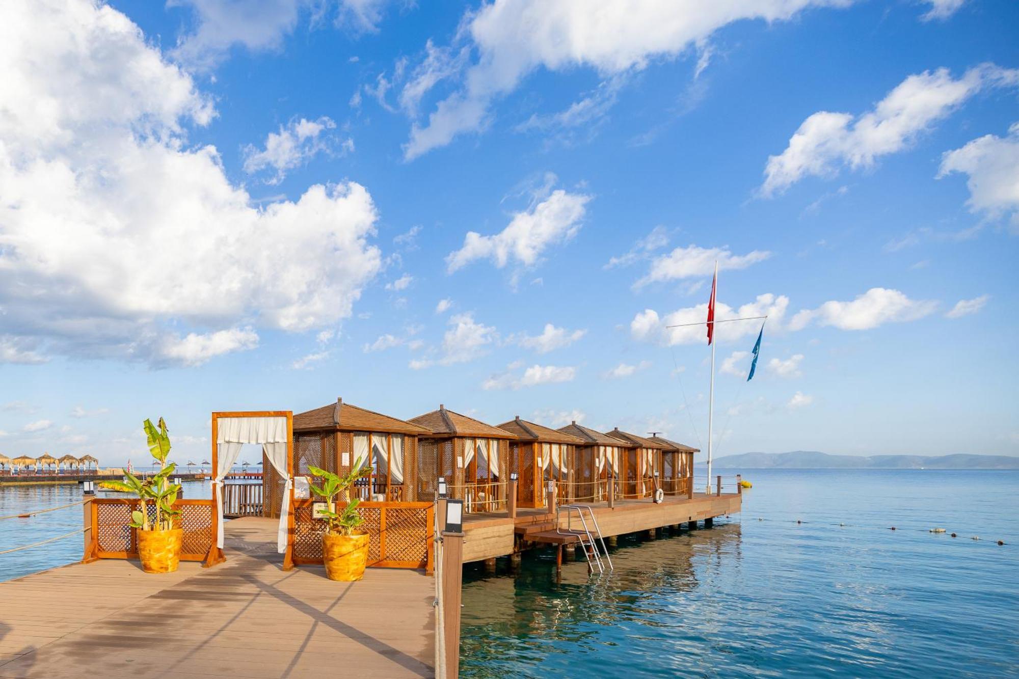 Infinity By Yelken Aquapark&Resorts Kuşadasi Bagian luar foto